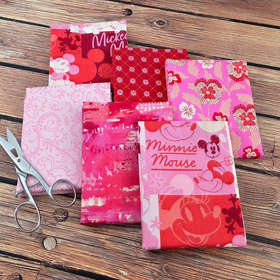 Kiss & Tell – FWFS Exclusive 6 Piece Fat Quarter Bundle by Fort Worth Fabric Studio