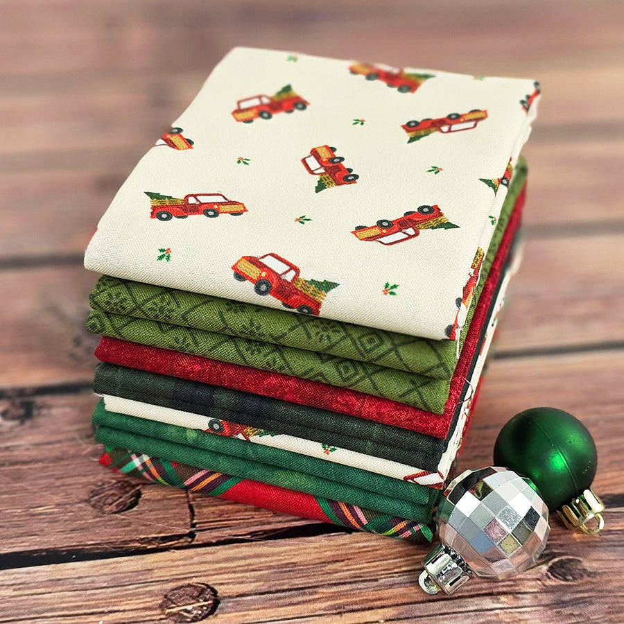 Christmas Tree Lot – FWFS Exclusive 7 Piece Fat Quarter Bundle