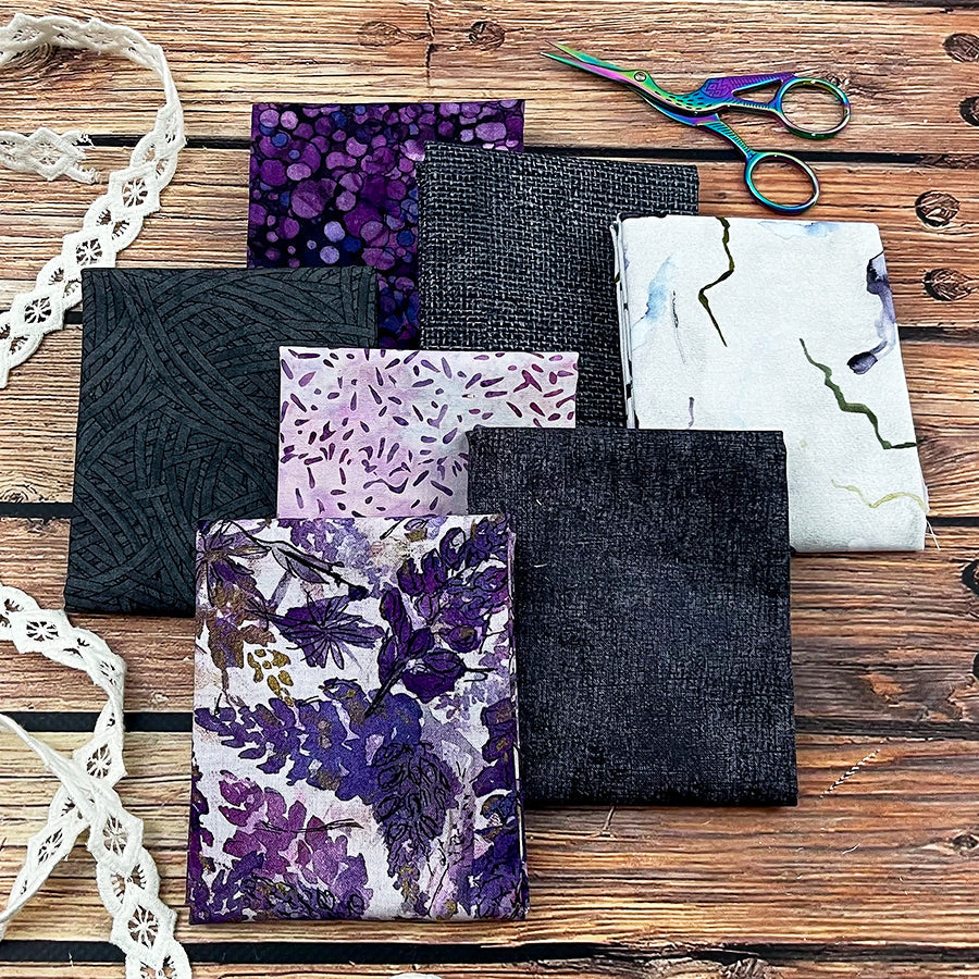 Twlight in Blanco – FWFS Exclusive 7 Piece Fat Quarter Bundle