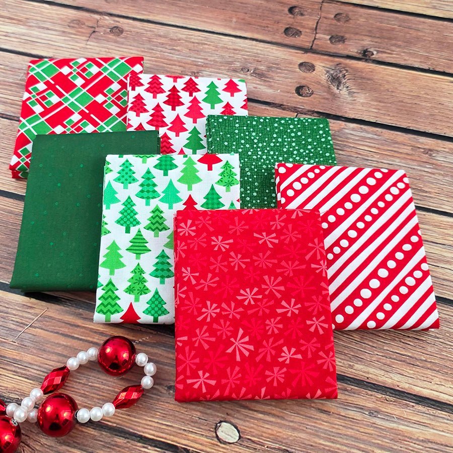 Merry Everything – FWFS Exclusive 7 Piece Fat Quarter Bundle by Fort Worth Fabric Studio