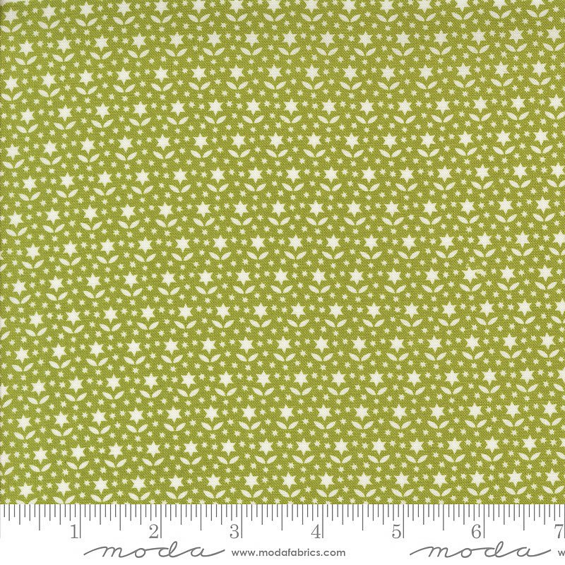 Moda Buon Natale Star Blooms Pine 1 Yard Cut by Moda