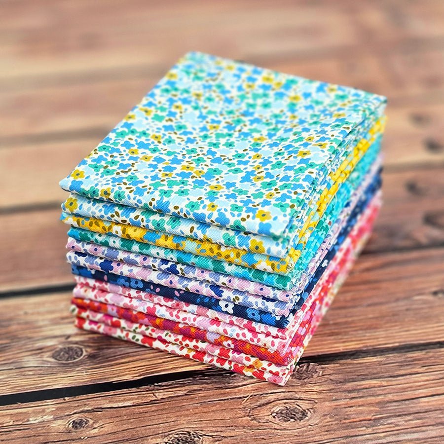 Petite Prints Fat Quarter Bundle by Free Spirit