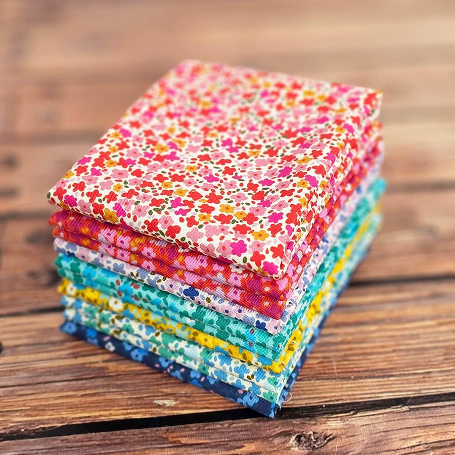Petite Prints Fat Quarter Bundle from Free Spirit 7 Prints by Free Spirit