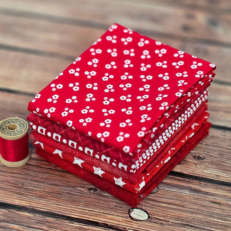 Scarlet Spark – FWFS Exclusive 6 Piece Fat Quarter Bundle by Fort Worth Fabric Studio