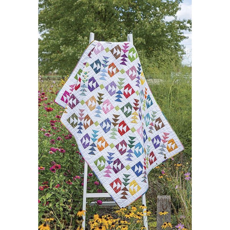 Scrap - Happy Quilts Pattern Book by Annie's Quilting