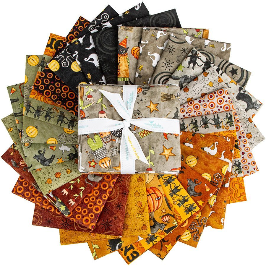 Spooky Fat Quarter Bundle by Riley Blake